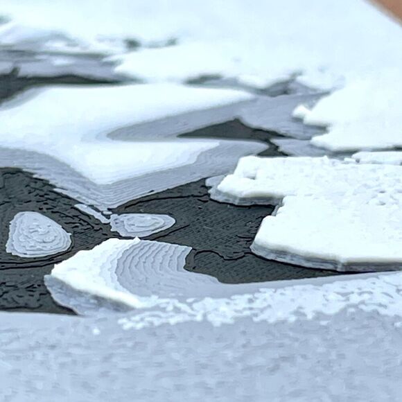 Wall Art, Face in the Wall, Woman’s Face Breaking Through - Picture 5 of 10